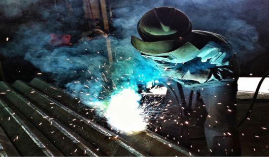 绿本焊工证如何报考?需要注意的方式和要求是怎样的?(图2) 绿本焊工证如何报考?需要注意的方式和要求是怎样的?(图2)